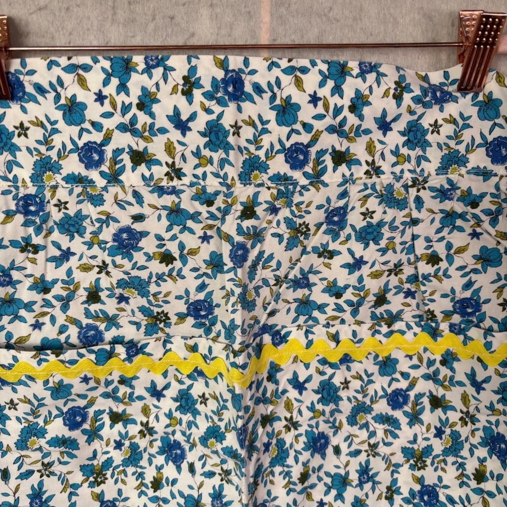 Handmade Floral Half‎ Apron Blue White Yellow Rick Rack Trim Pockets Vintage
